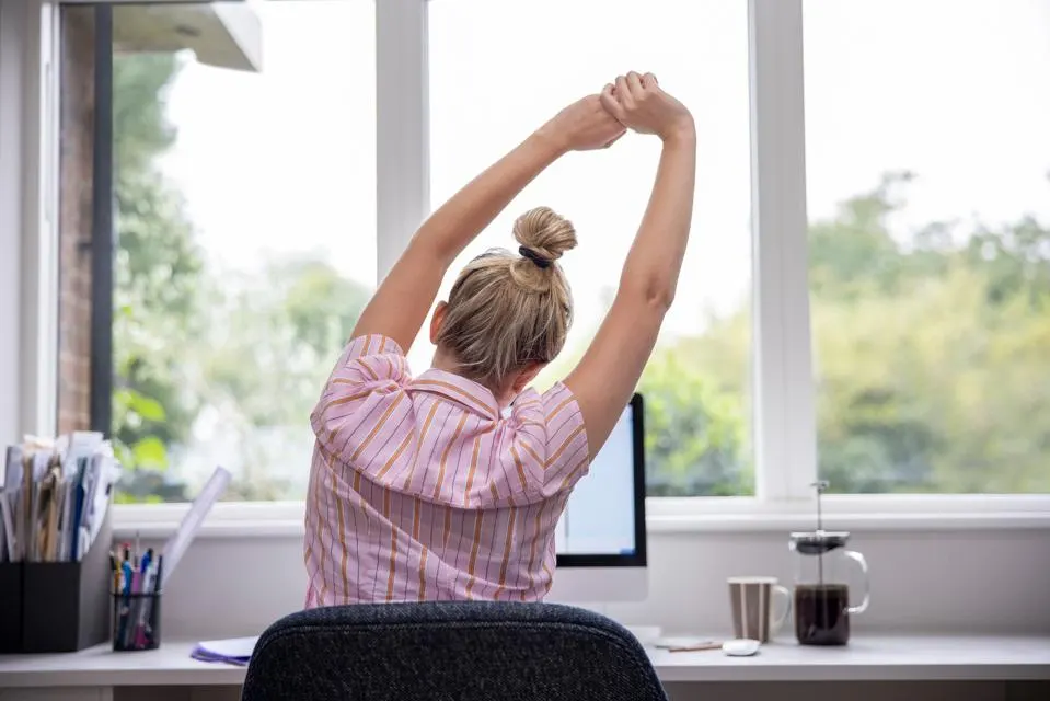 Remote Jobs That Pay Over $200K - No Degree Required